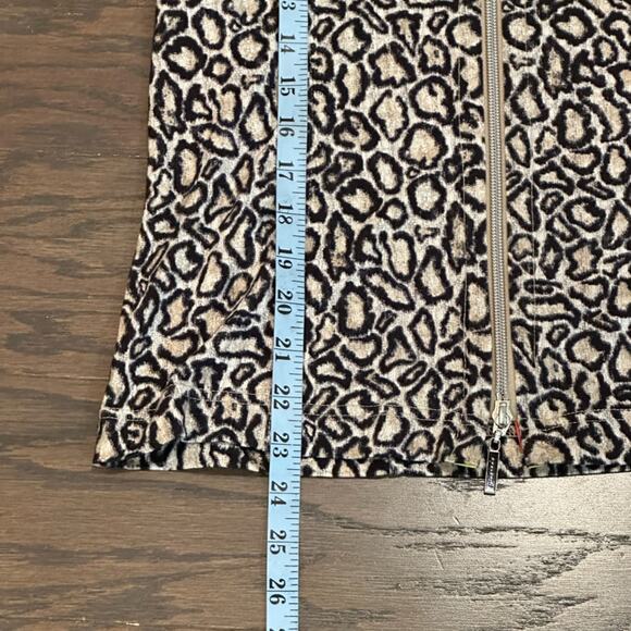 Eva & Claudi Cheetah Print Cardigan Sweater Floral Colar Zip Front Size Medium - Picture 6 of 10